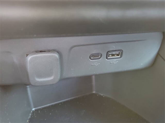 2024 Chevrolet Trax RS