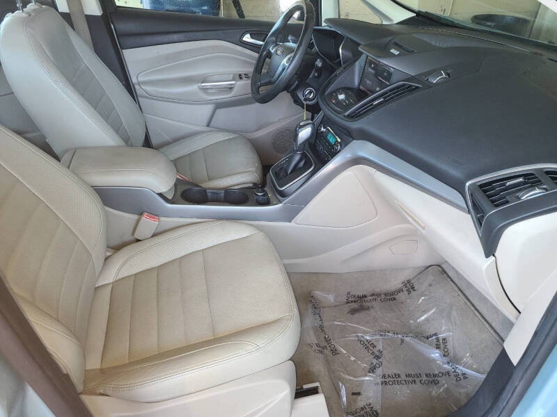 2013 Ford C-MAX Hybrid SE