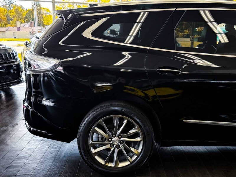 2022 Buick Enclave Avenir