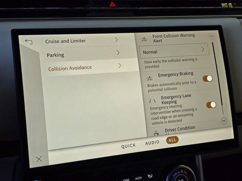 2023 Land Rover Range Rover P400 SE