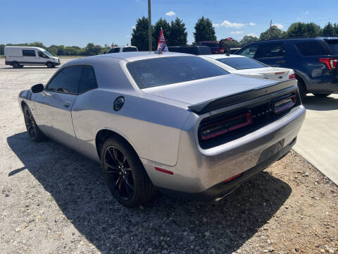 2016 Dodge Challenger R/T Plus