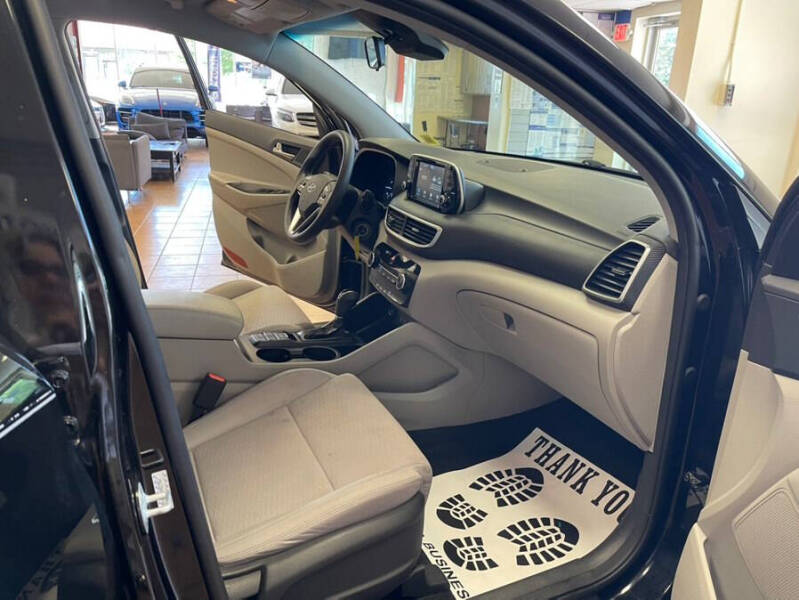 2019 Hyundai Tucson SE