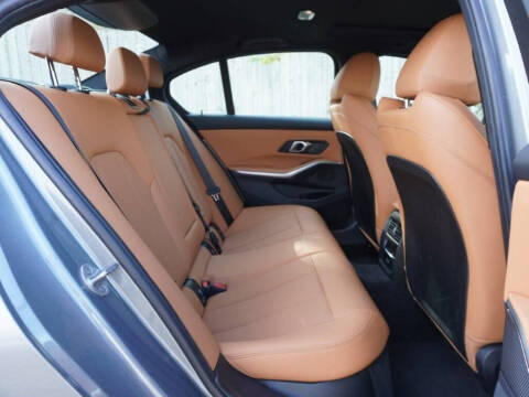 2024 BMW 3 Series 330i