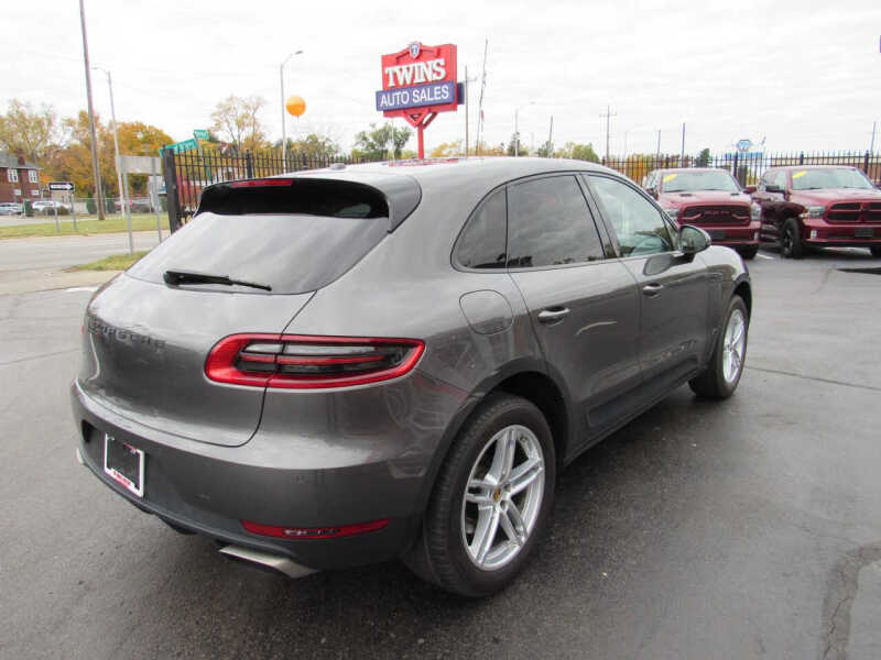 2018 Porsche Macan