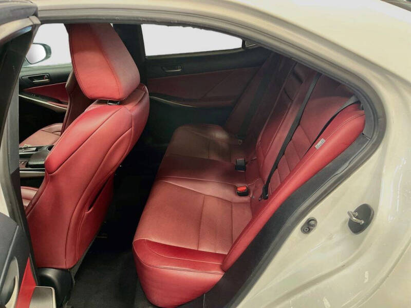 2019 Lexus IS 300
