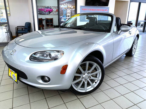 2006 Mazda MX-5 Miata for sale at SAINT CHARLES MOTORCARS in Saint Charles IL