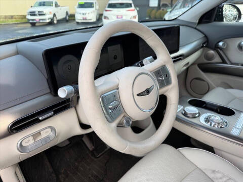 2024 Genesis GV60 Advanced