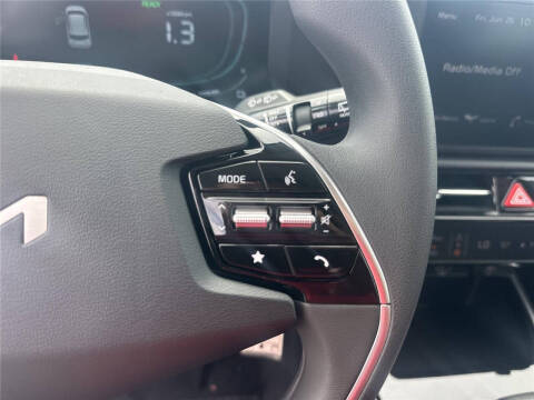 2026 Kia Niro LX