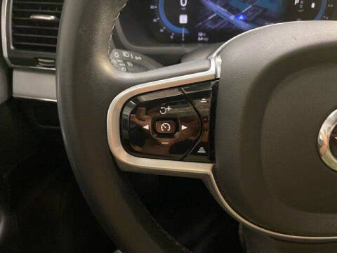 2023 Volvo XC90 B5 Core