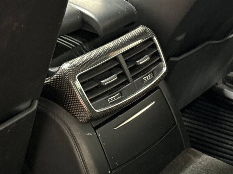 2015 Audi S8 4.0T quattro