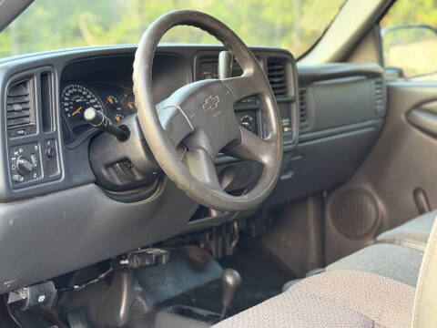 2004 Chevrolet Silverado 1500 LT