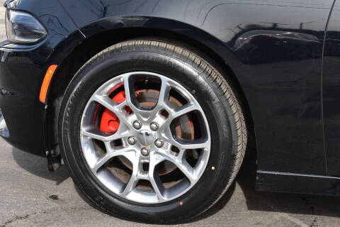 2017 Dodge Charger SE