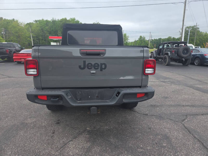 2021 Jeep Gladiator Sport S