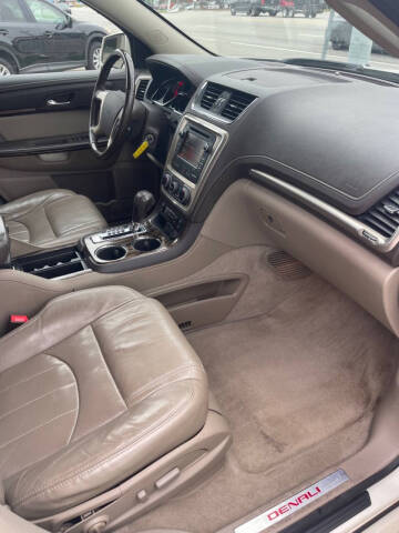 2015 GMC Acadia Denali