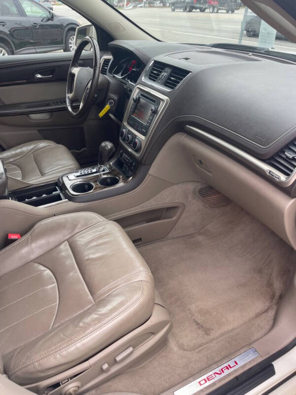 2015 GMC Acadia Denali