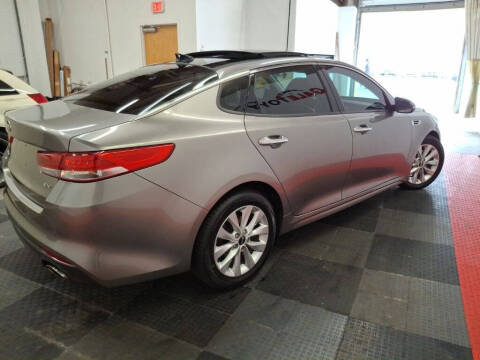 2017 Kia Optima EX