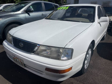 1996 Toyota Avalon for sale at PACIFIC ISLAND AUTO SALES in Wahiawa HI