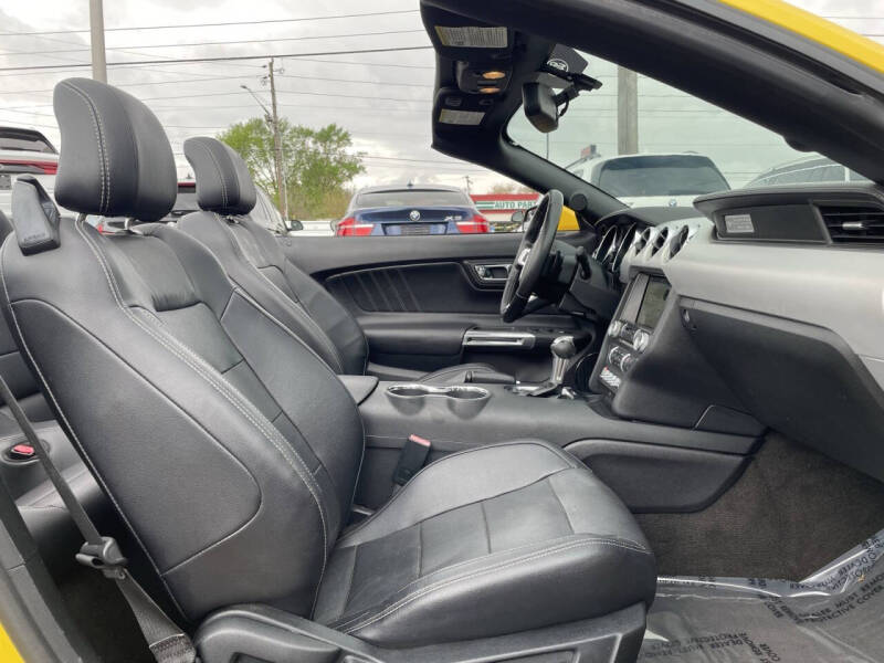 2017 Ford Mustang EcoBoost Premium