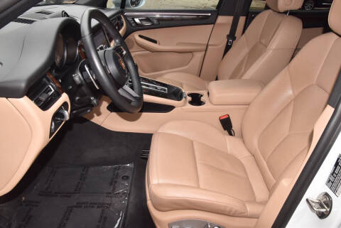 2023 Porsche Macan S