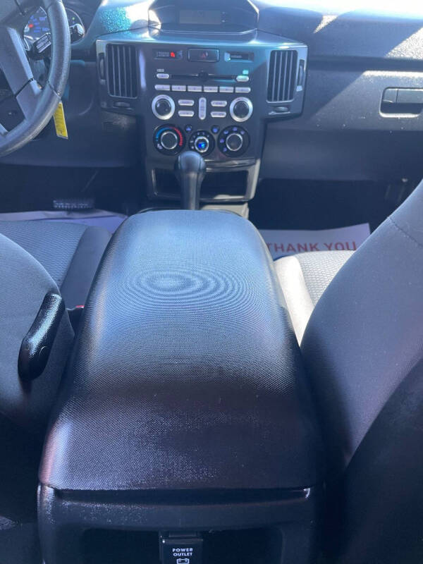 2011 Mitsubishi Endeavor LS