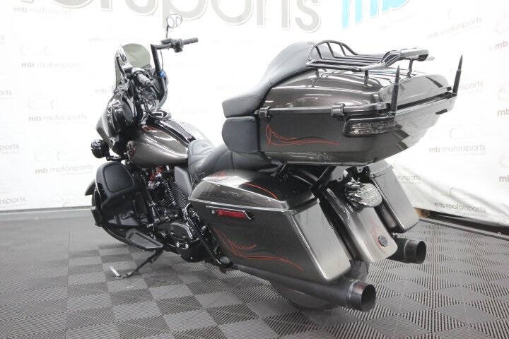 2018 Harley-Davidson CVO Limited