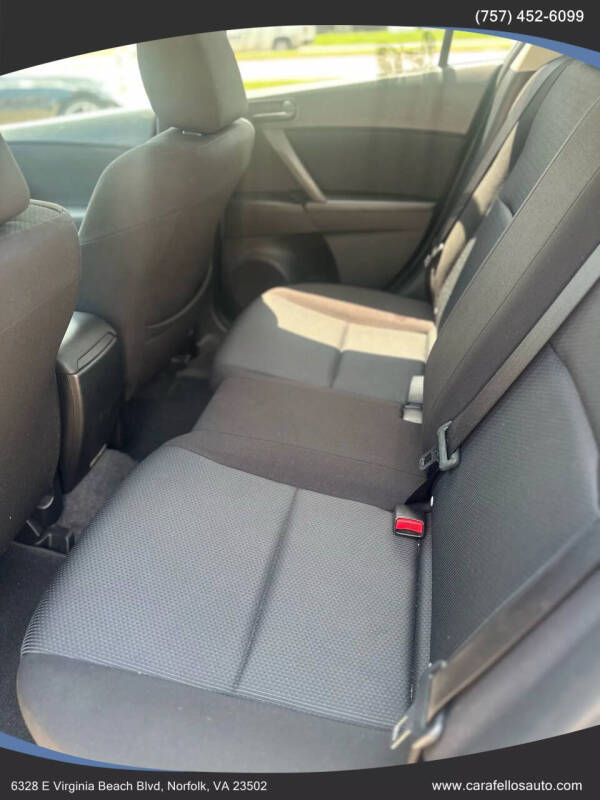 2011 Mazda MAZDA3 i Sport