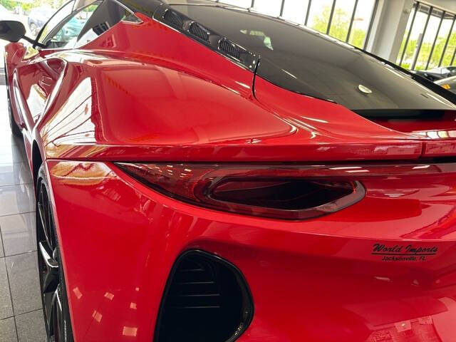 2025 Lotus Emira 10