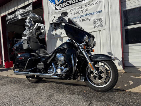 2015 Harley-Davidson FLHTK -