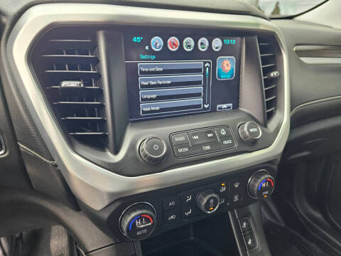 2017 GMC Acadia SLT-1