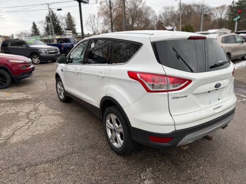 2016 Ford Escape SE