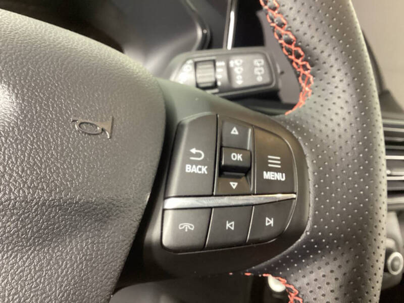 2026 Ford Escape ST-Line Select