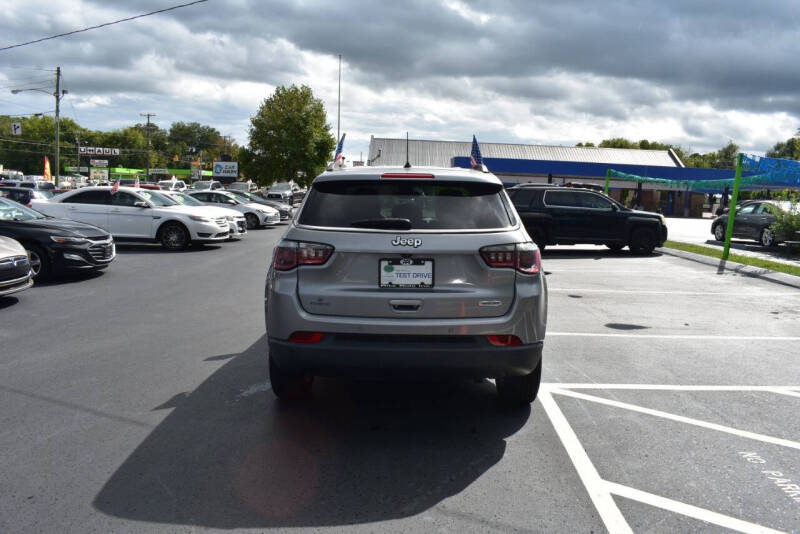 2018 Jeep Compass Latitude