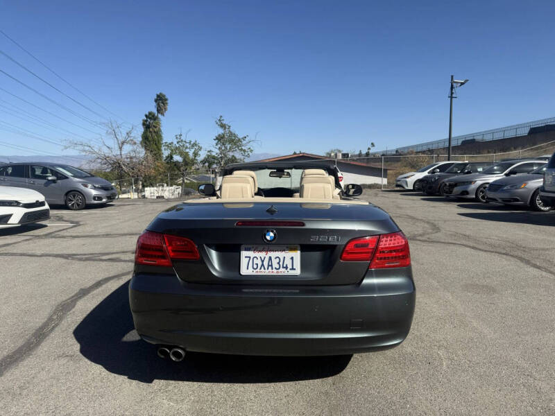 2011 BMW 3 Series 328i