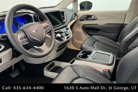 2024 Chrysler Pacifica Plug-In Hybrid