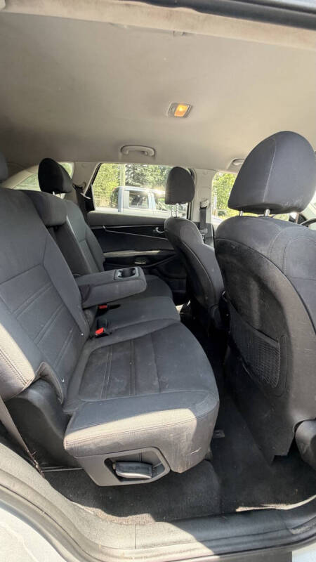 2019 Kia Sorento EX V6