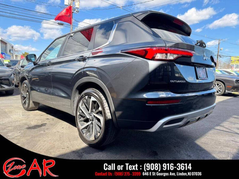 2024 Mitsubishi Outlander