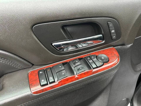 2014 Cadillac Escalade Luxury