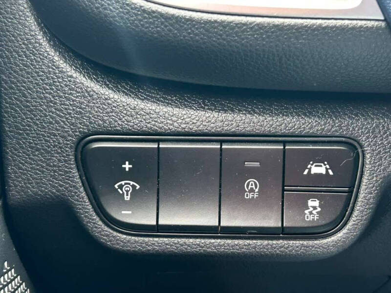 2022 Kia Seltos Nightfall