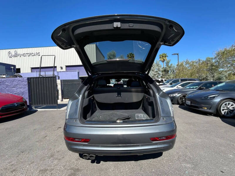 2015 Audi Q3 2.0T quattro Prestige