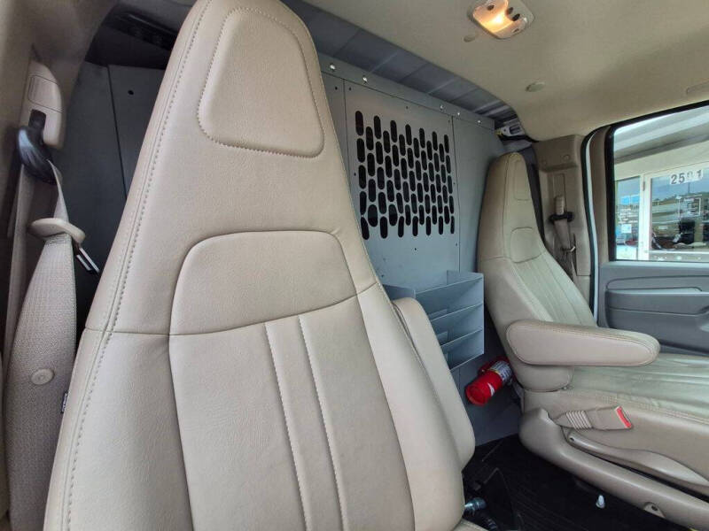 2020 Chevrolet Express 3500