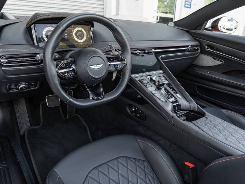 2024 Aston Martin DB12 Volante