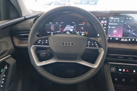 2025 Audi Q5 quattro Premium Plus TFSI