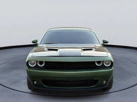 2020 Dodge Challenger SXT