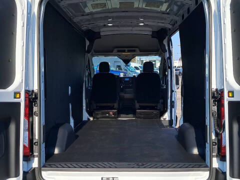 2025 Ford Transit 250