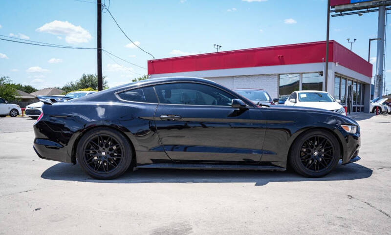2017 Ford Mustang EcoBoost