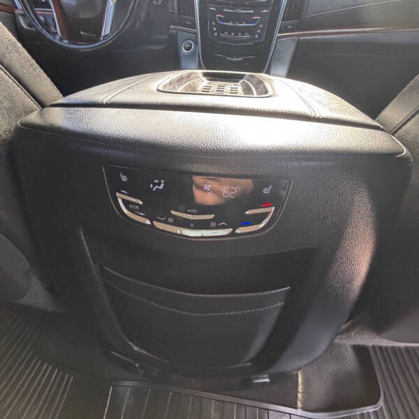 2016 Cadillac Escalade ESV Standard