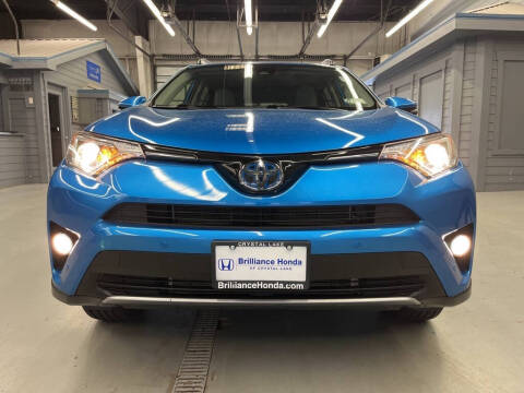 2017 Toyota RAV4 Hybrid XLE