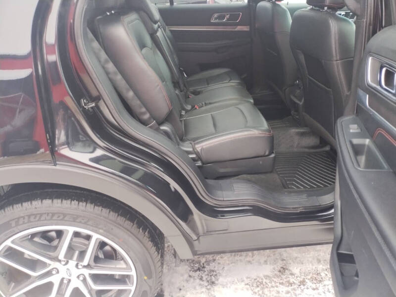 2017 Ford Explorer Sport