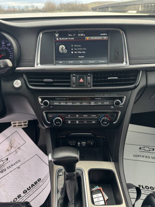 2017 Kia Optima SXL Turbo