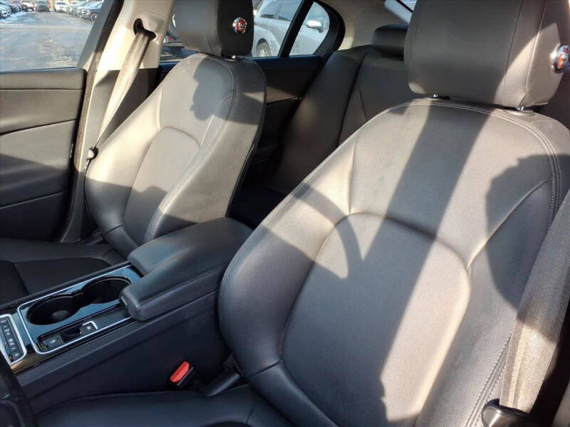 2017 Jaguar XE 20d Premium